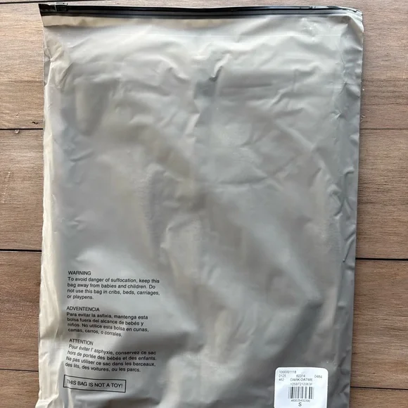 New Essentials Fear of God SS22 Dark Oatmeal Tee Sizes S, M, L - Picture 4 of 9